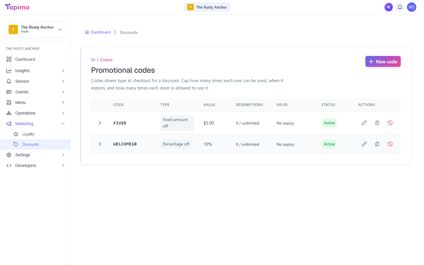 The Discounts screen, listing promotional codes with their type, value, redemptions, validity and status.